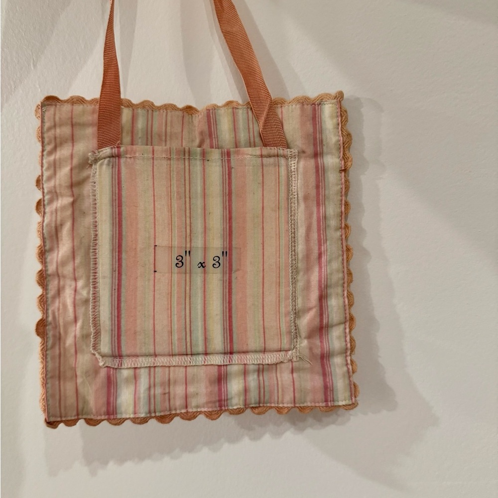 Button-Embellished Square Frame - Picture 2 of 3